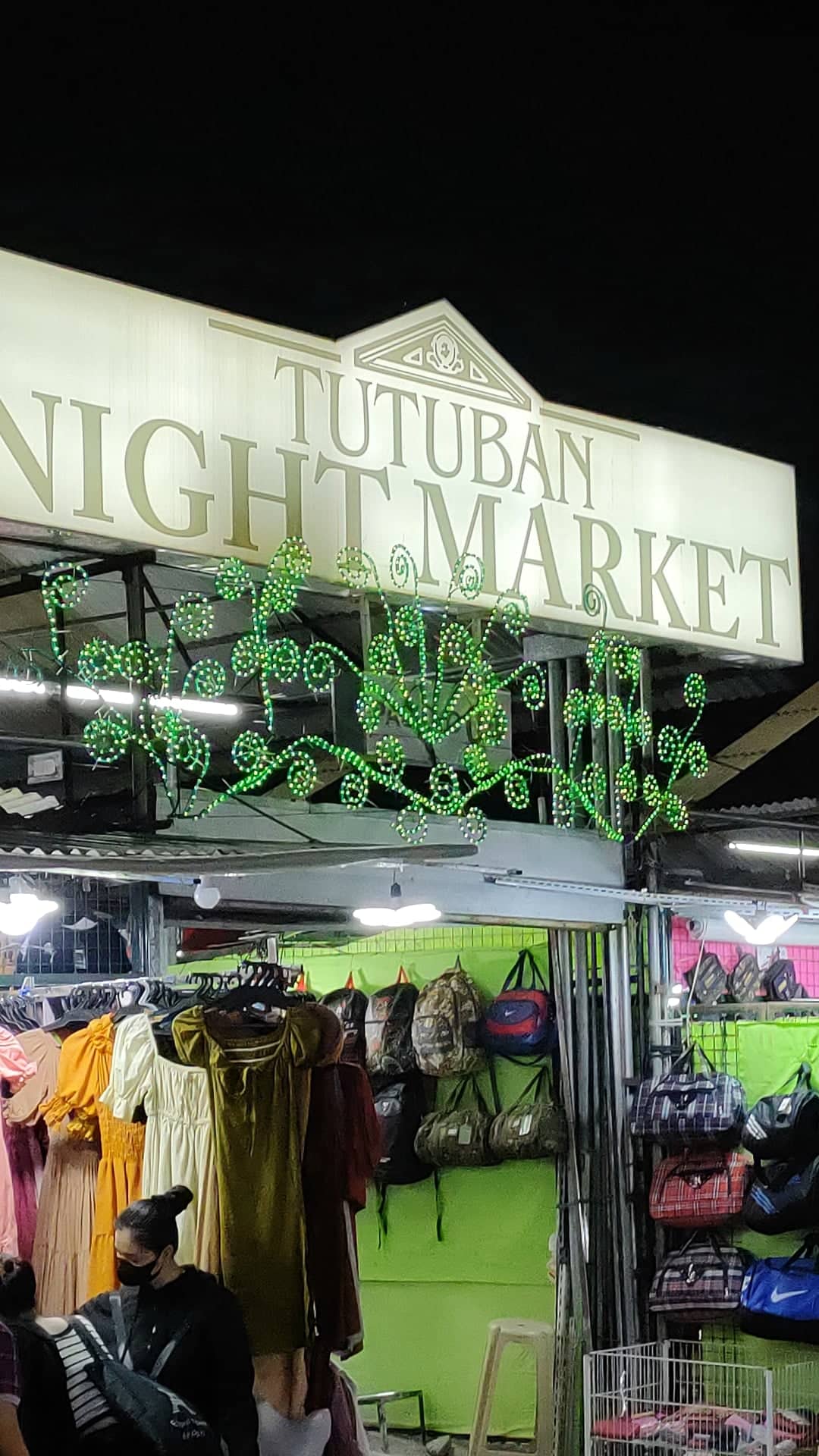 Tutuban Night Market